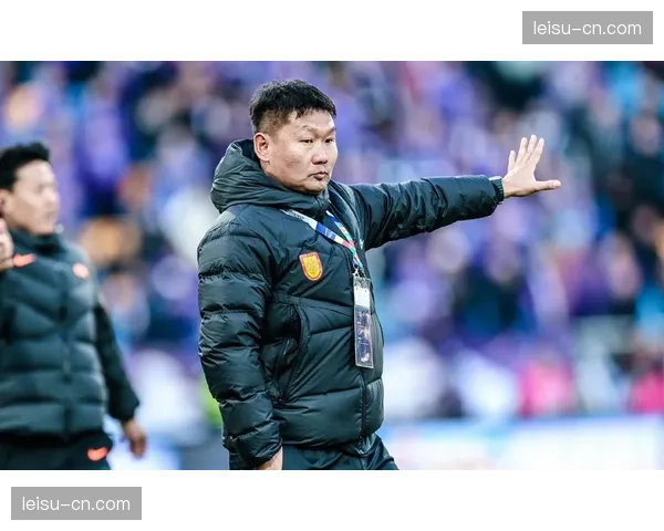 重庆铜梁龙刘建业执教 本土主帅率升班马创造奇迹